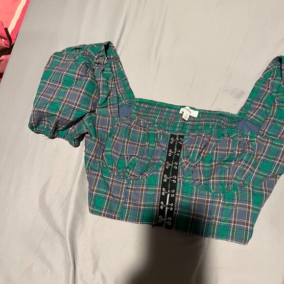 Beivy small plaid crop top - Picture 4 of 8